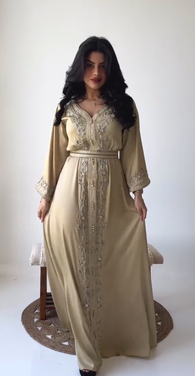 فستان