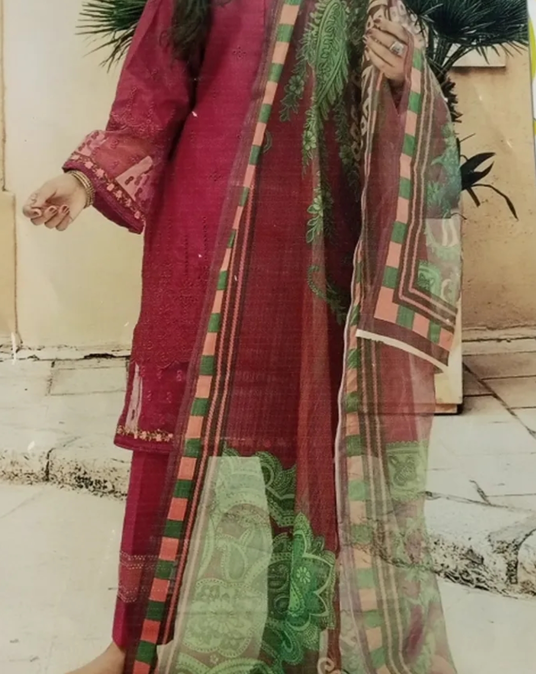 ladies stylish suit