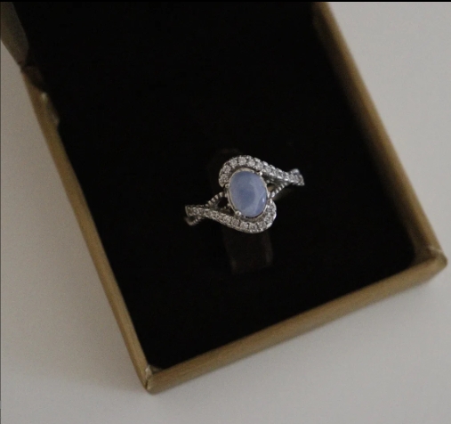 خاتم عقيق ثلجي