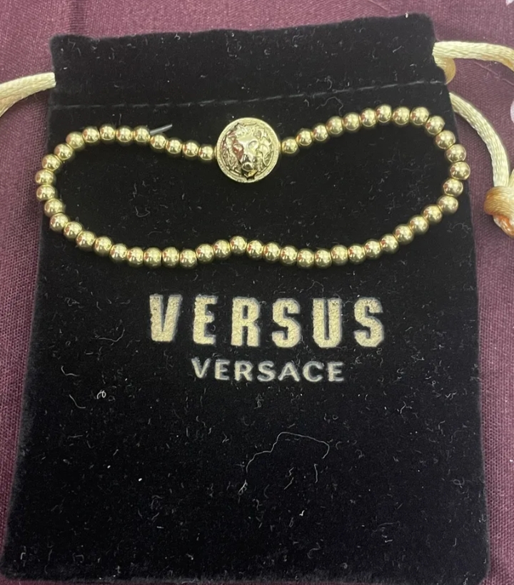 اساور ماركة وحلية للبيع