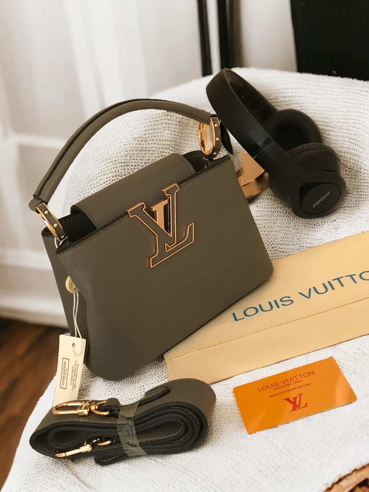 شنط نسائيه وبافضل الاسعار