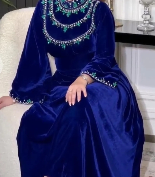 فستان مخمل راقي