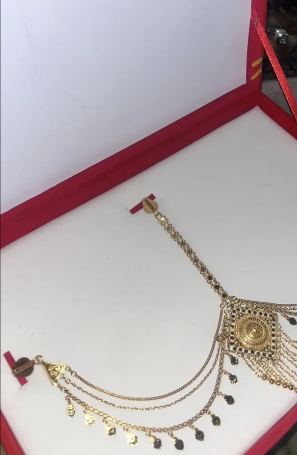 فضه مطلي ذهب