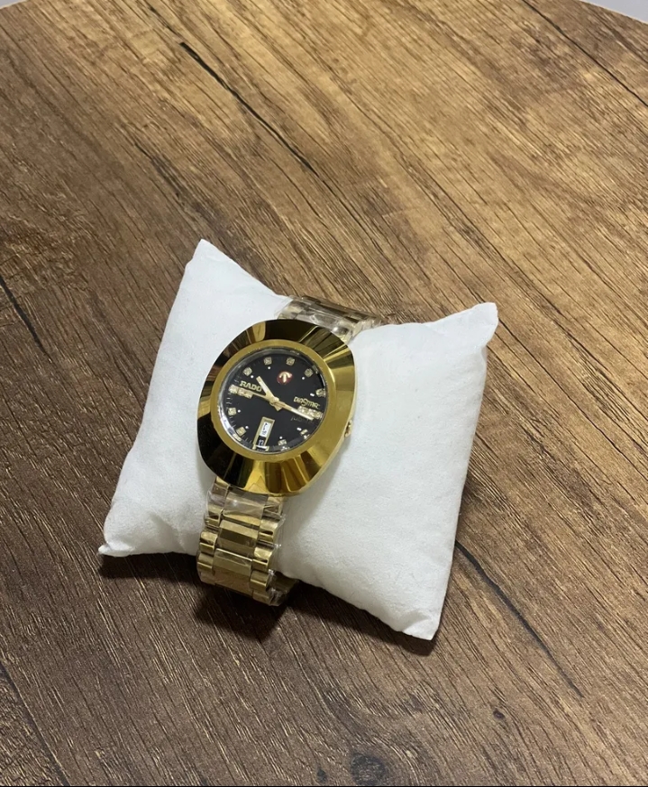 ساعة رادو جديدة للبيع