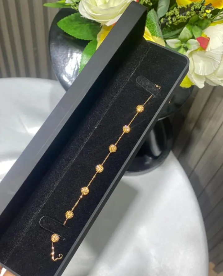 اساور ذهب أصلي