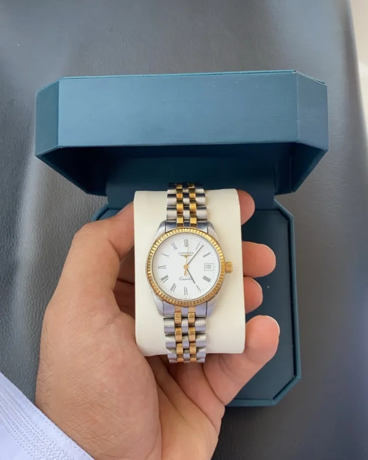 ساعة لونجين نسائيه