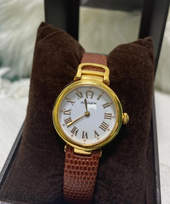 ساعة اجنر أصلية