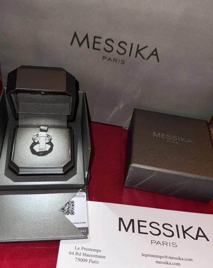 Messika ring