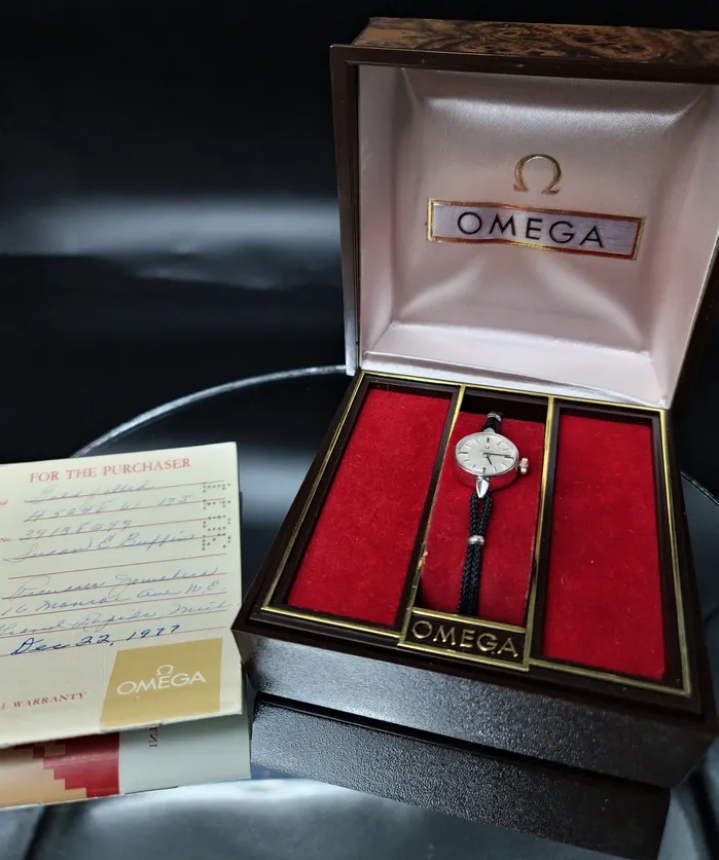 14 Karat White Gold Vintage