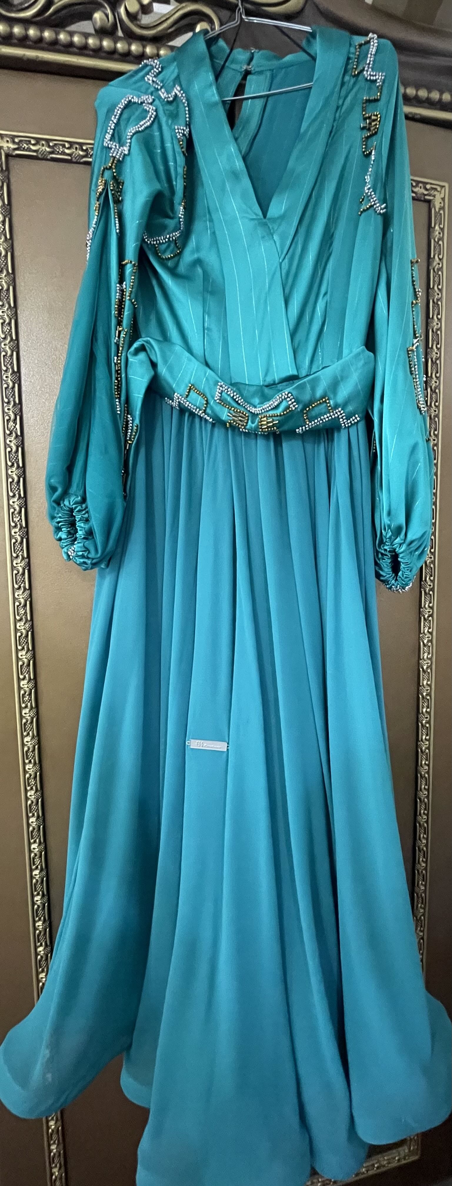 للمصممه اعتدال الحميدي