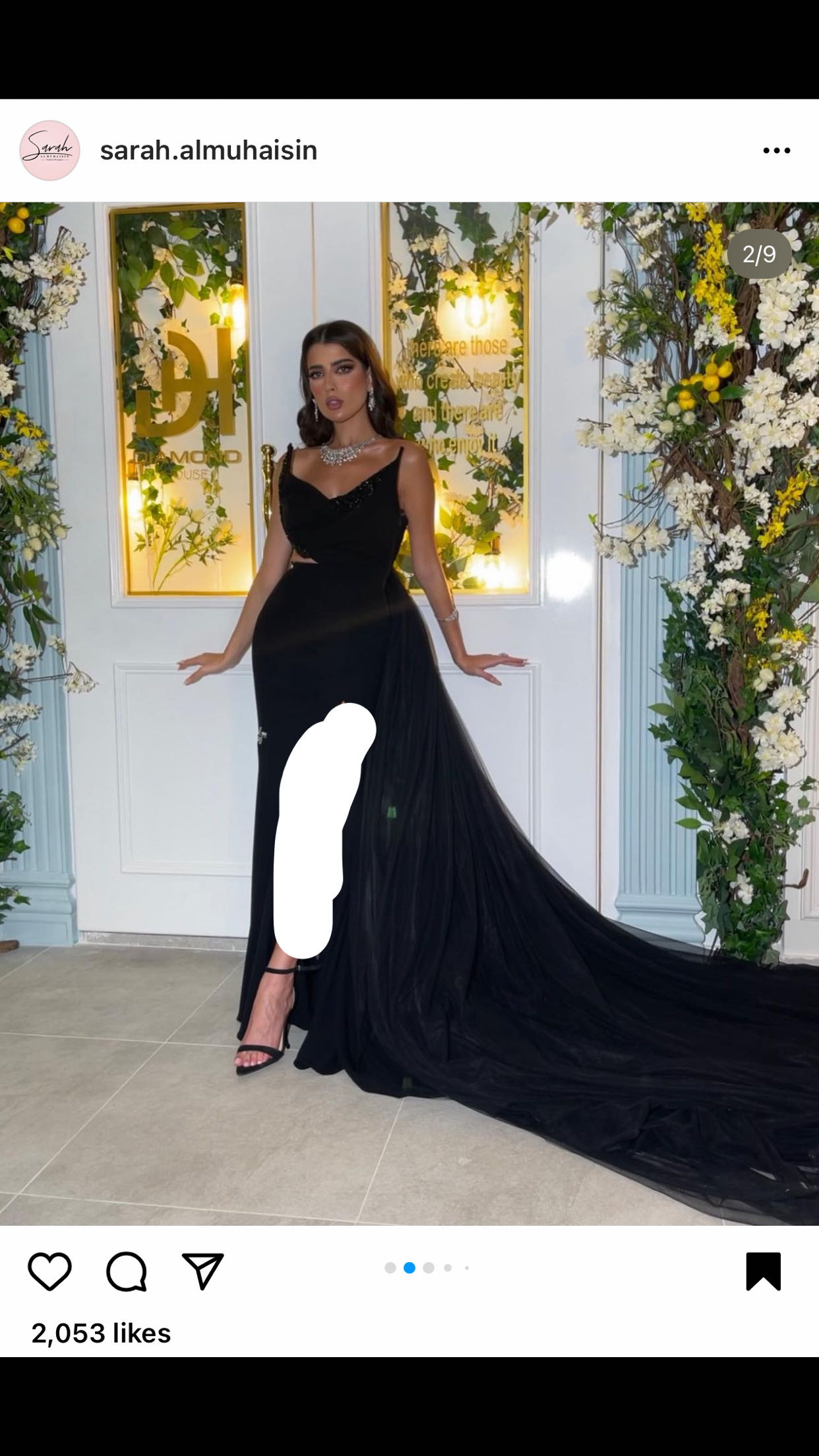 فستان سهرة انيق جداً