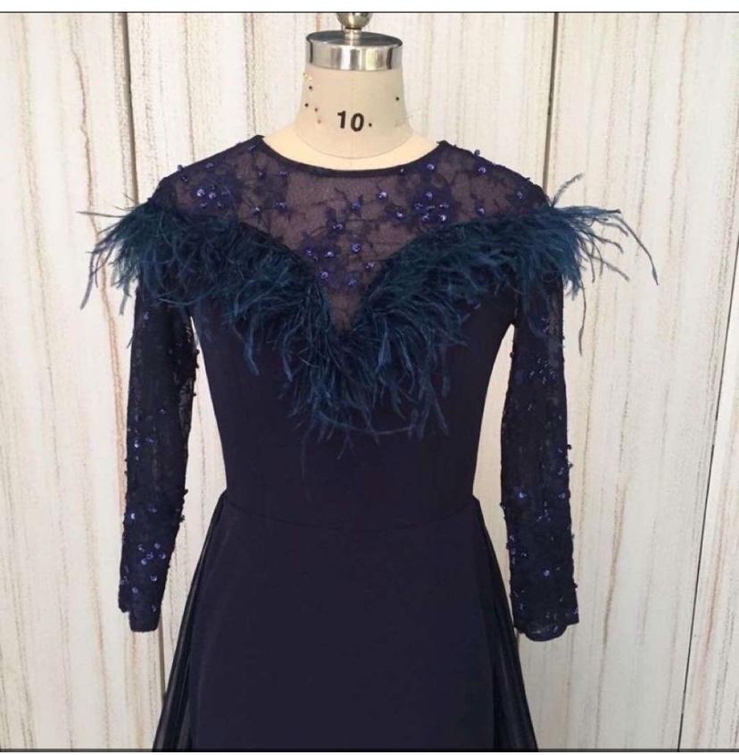 فستان لون كحلي  مقاس١٠