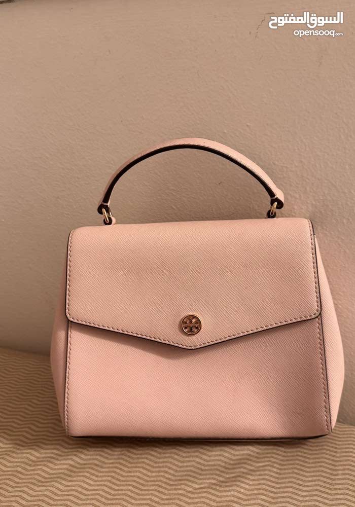 حقيبة توري بورش / ورديه / نوعها Top‐Handle Satchel) حجمها وسط