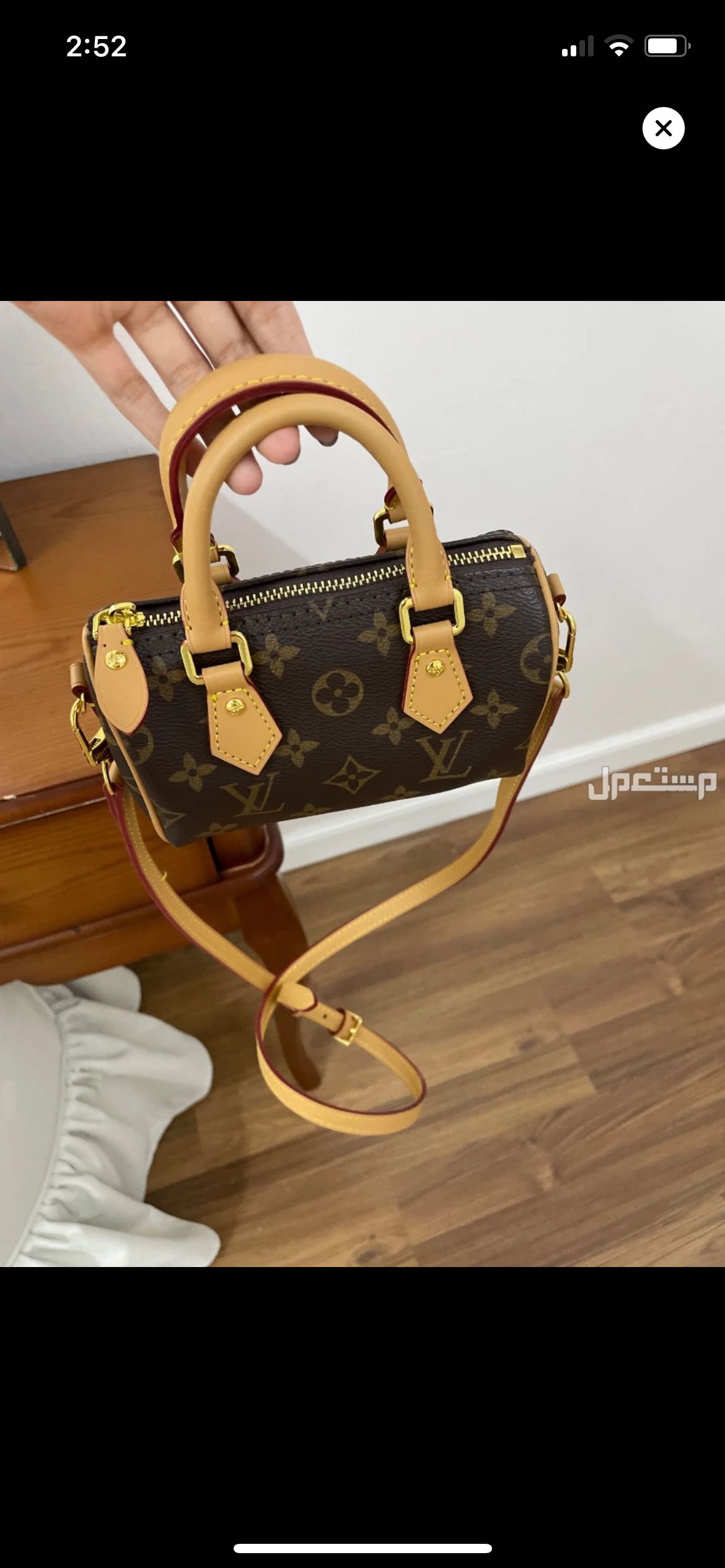 كنبه بيجيه نظيفة الاستعمال