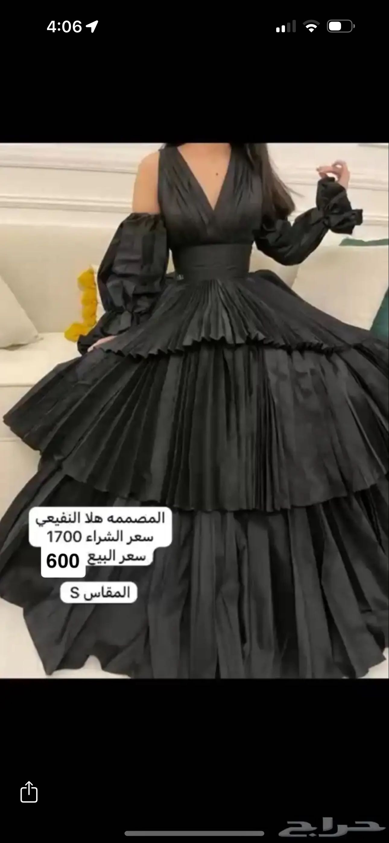 فستان زفاف من مصممه