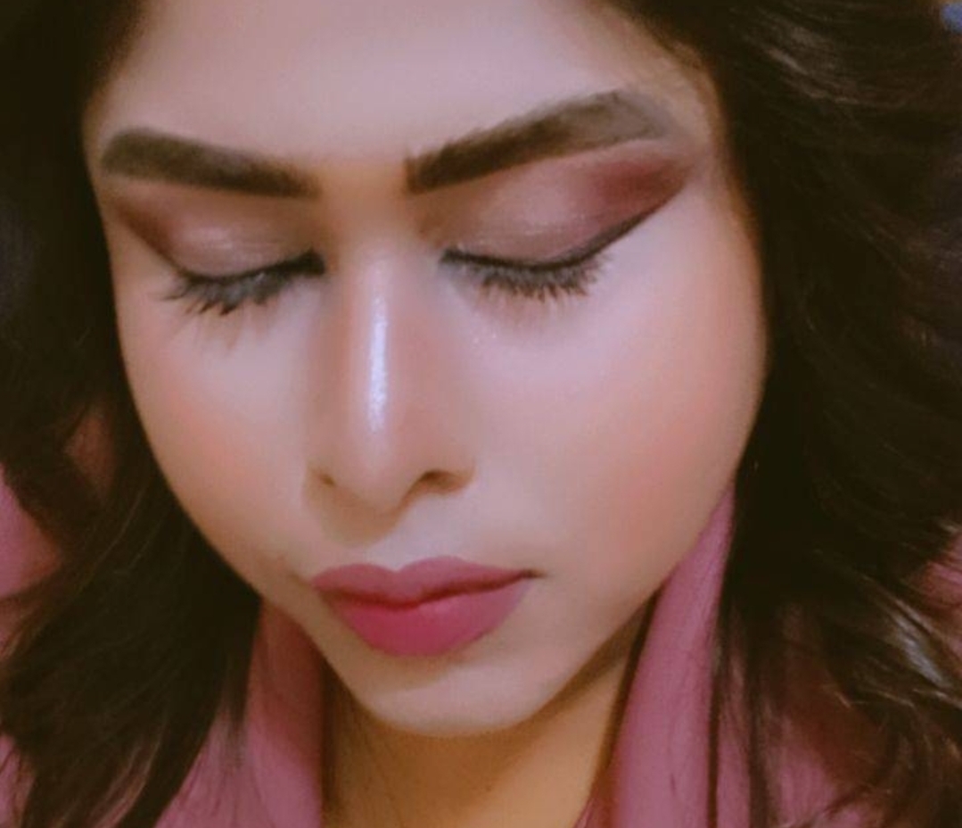 "ميكب سهرات أنيق وجميل 💖"
