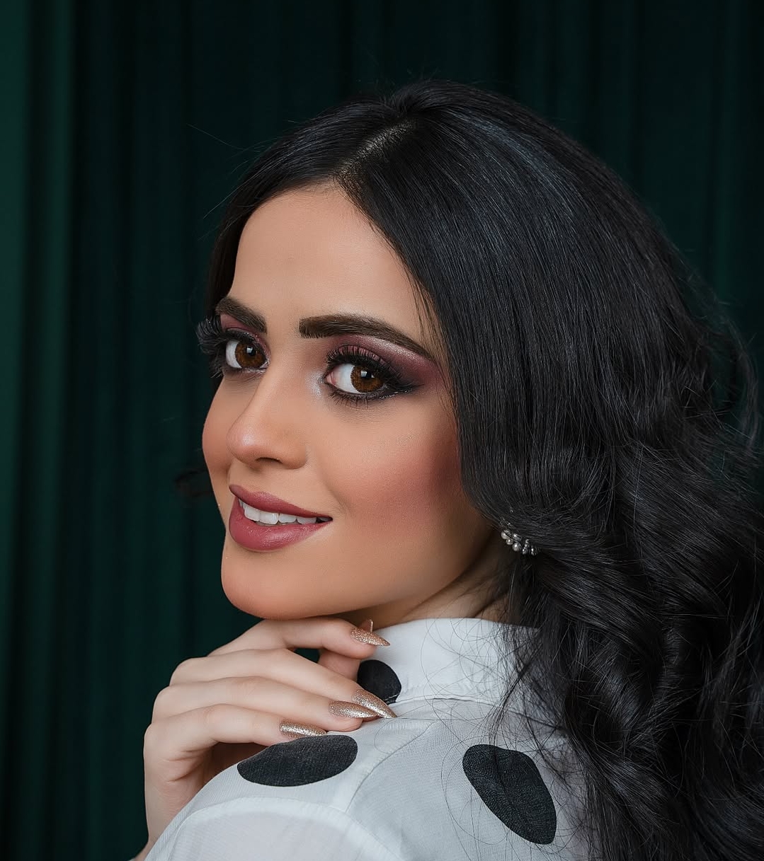 "ميكب سهرات أنيق وجميل 💖"