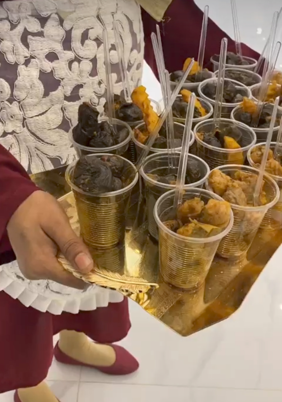 القعدة ما تحلى بدون ضيافة