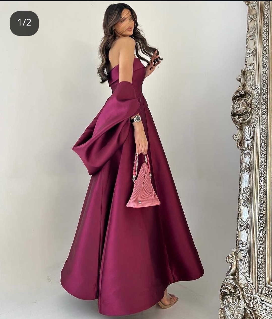 فستان للبيع سعر البيع 350