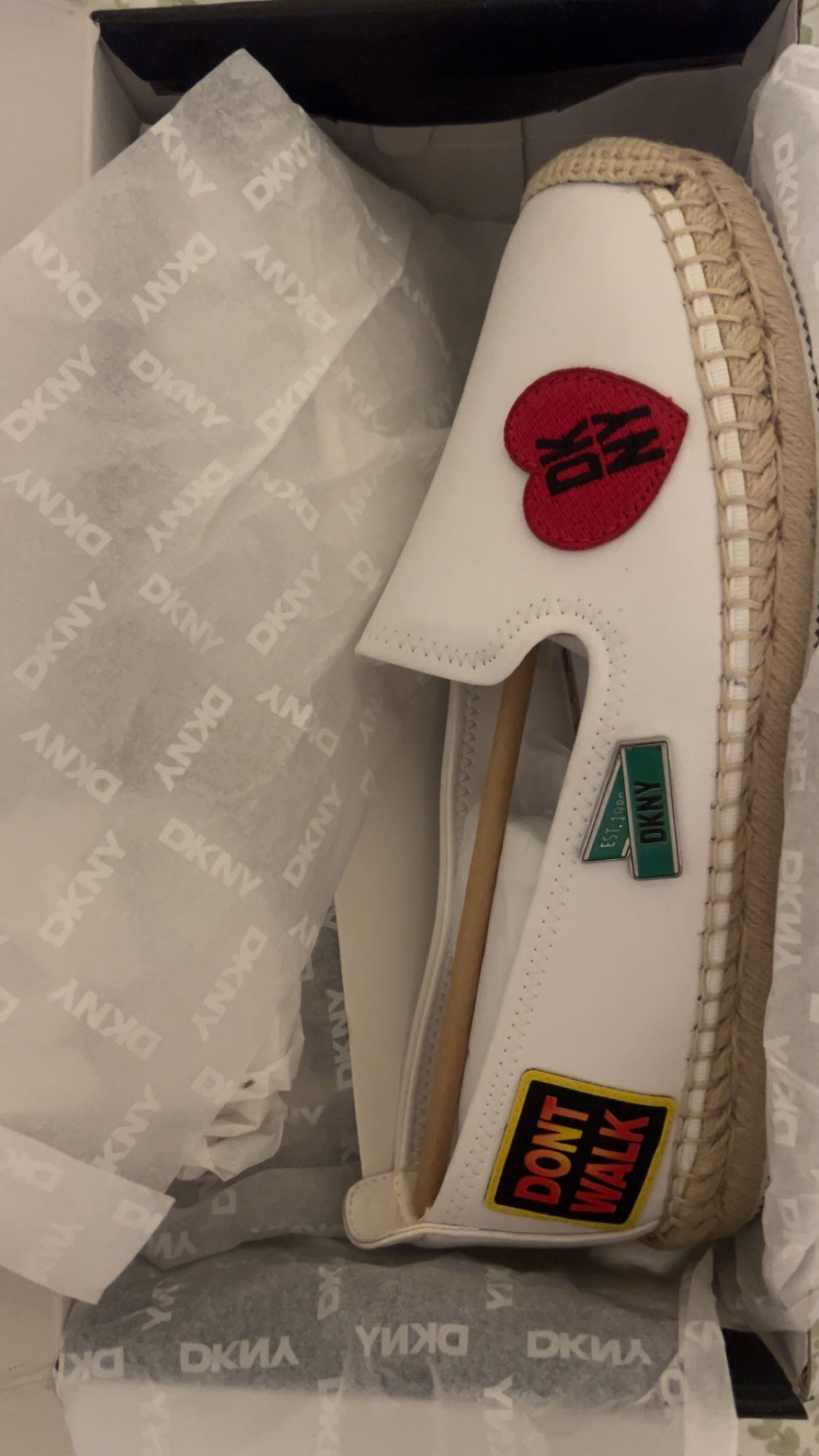 جزمه ماركه دكني