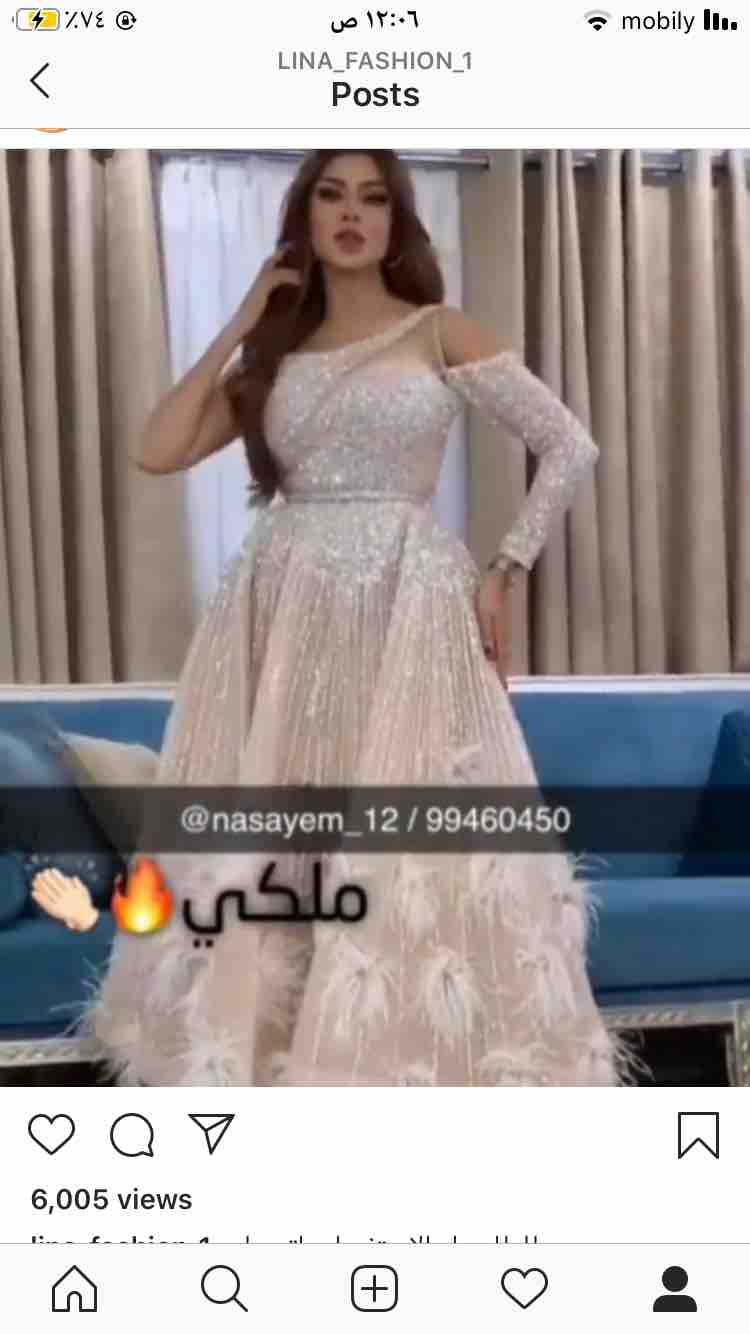 فستان للبيع