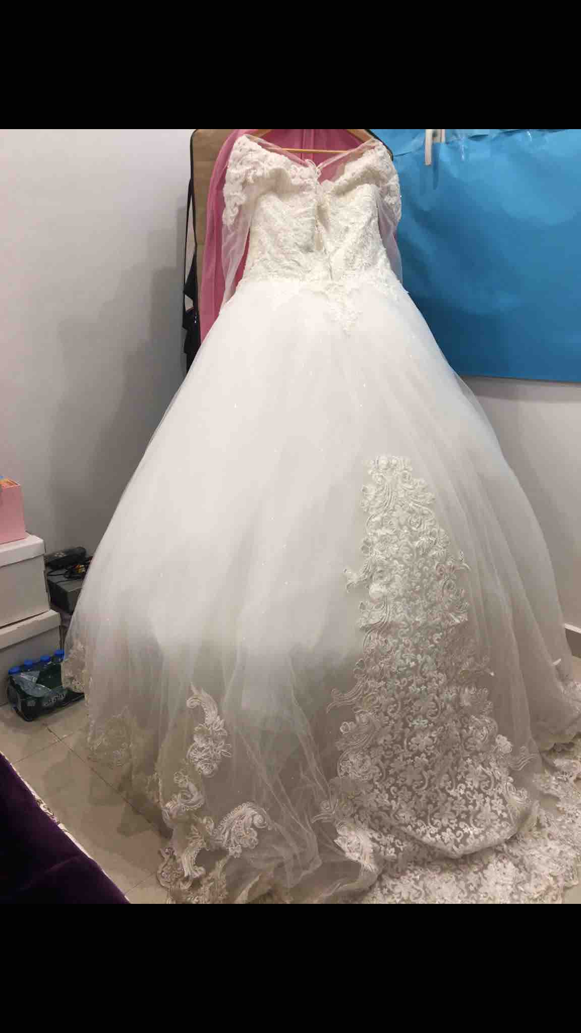 wedding dress