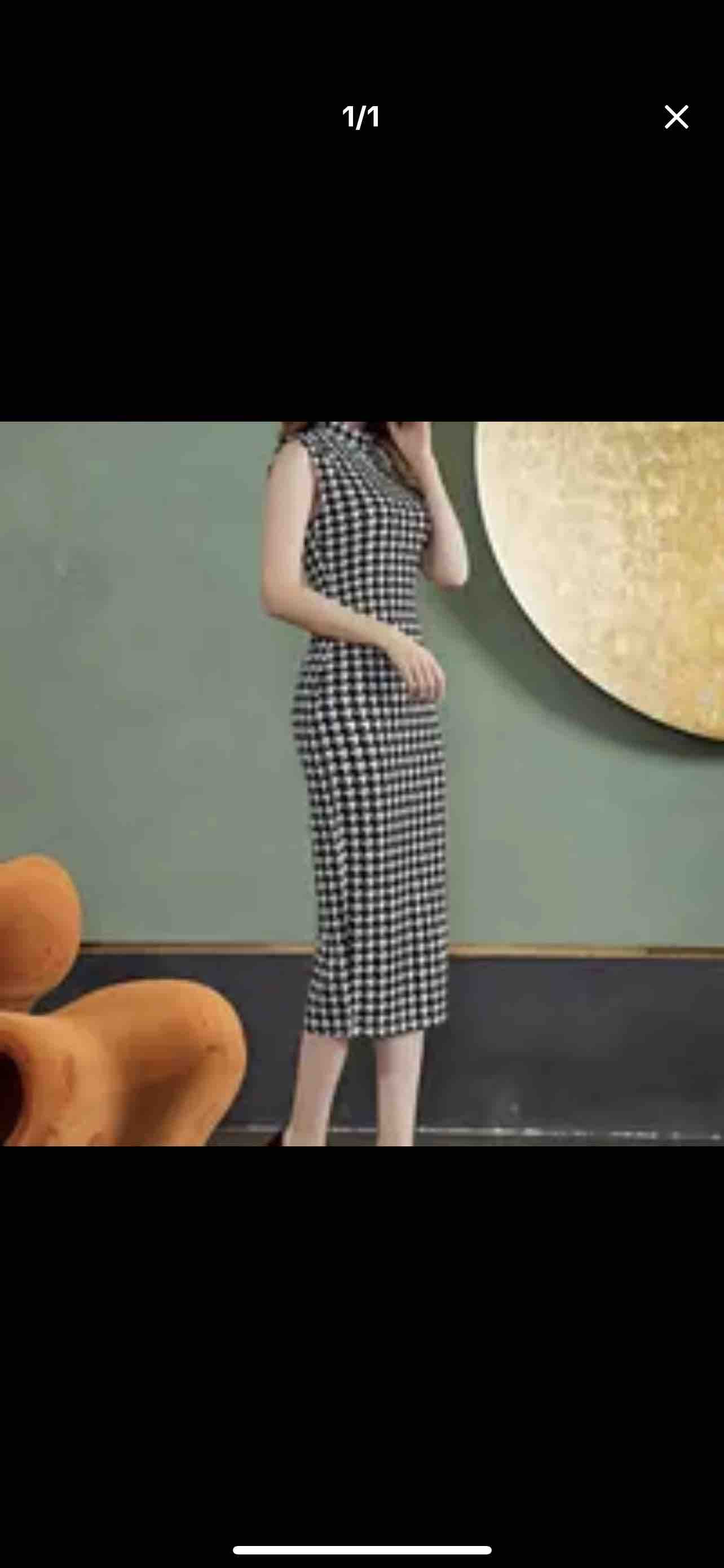 فستان نسائي بفتحهطرف خلفي