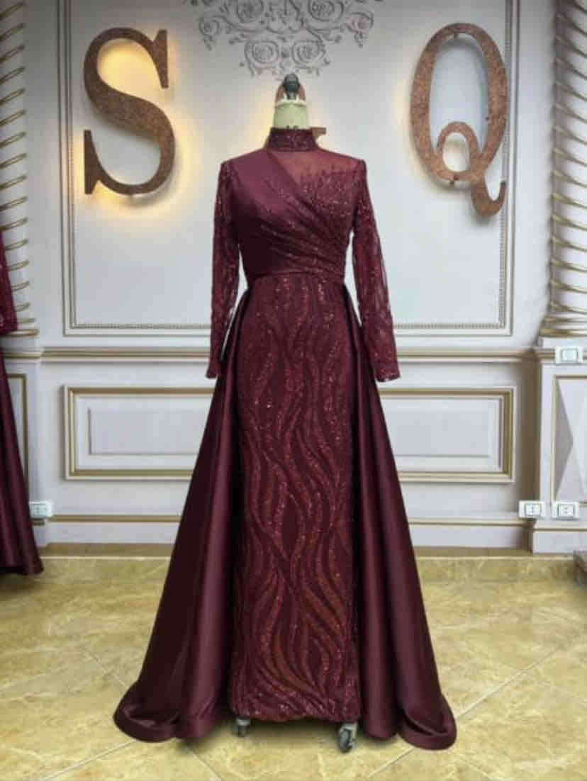 فستان سهرة راقي وفخم