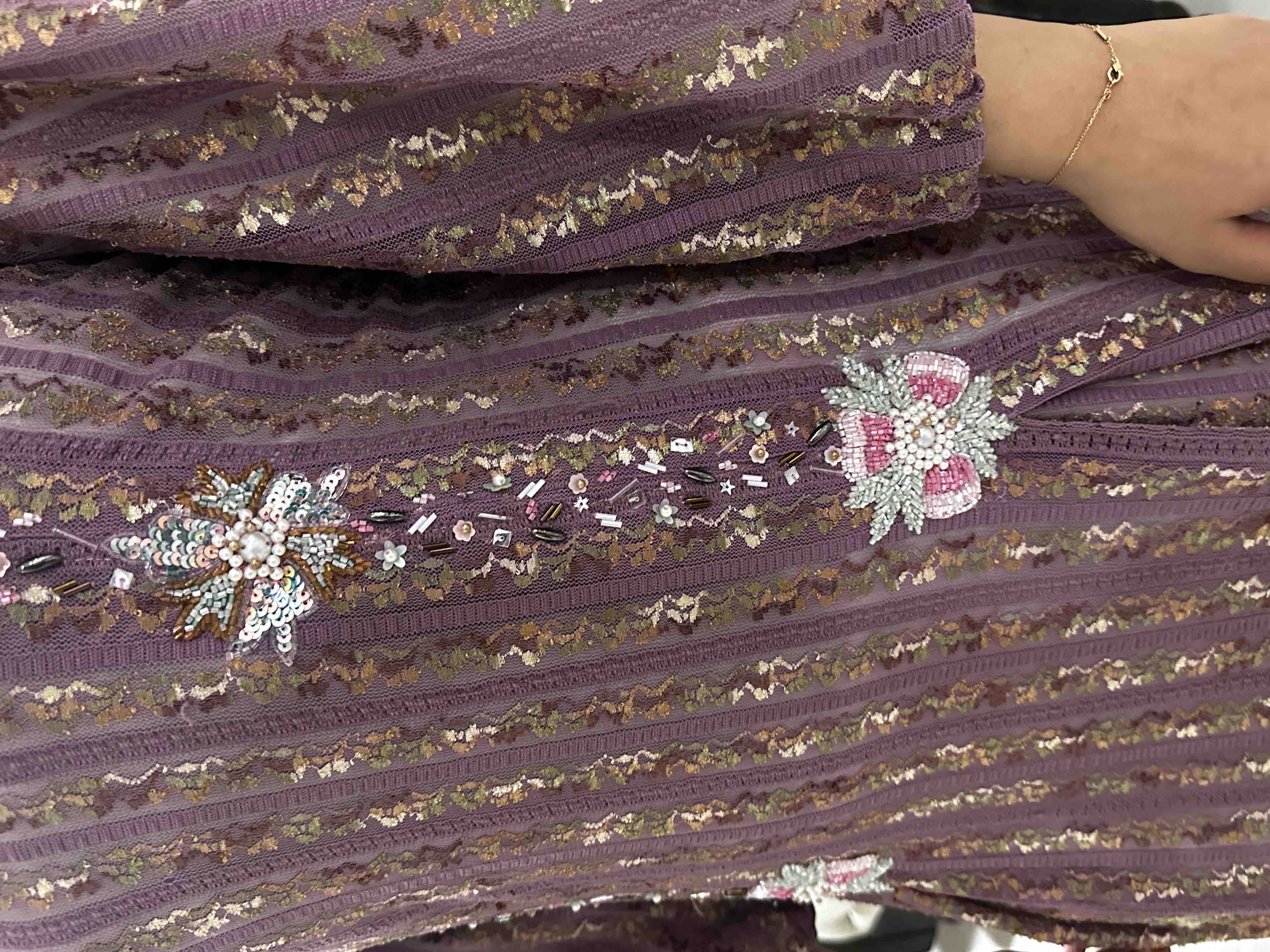 فستان كلاسيكي