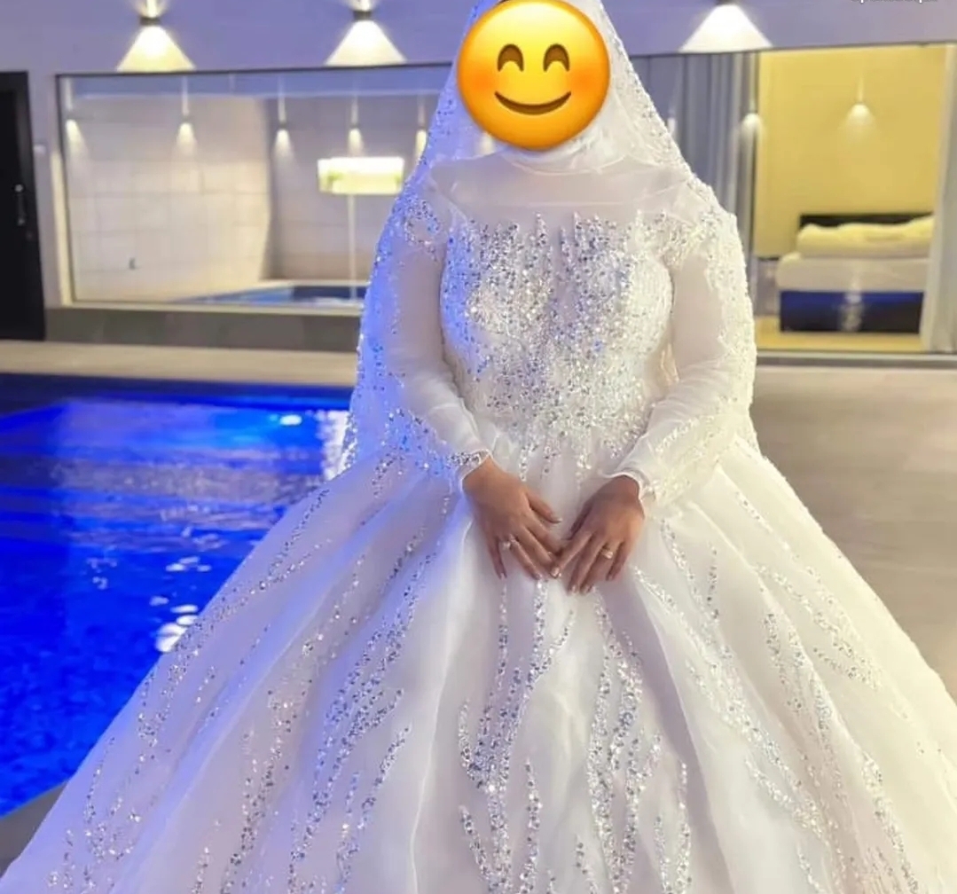 فستان عرس تركي مستعمل