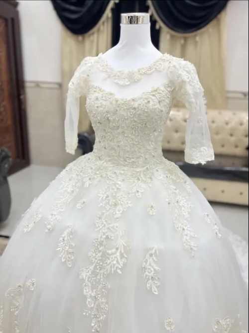 فستان خطب و أعراس للإيجار