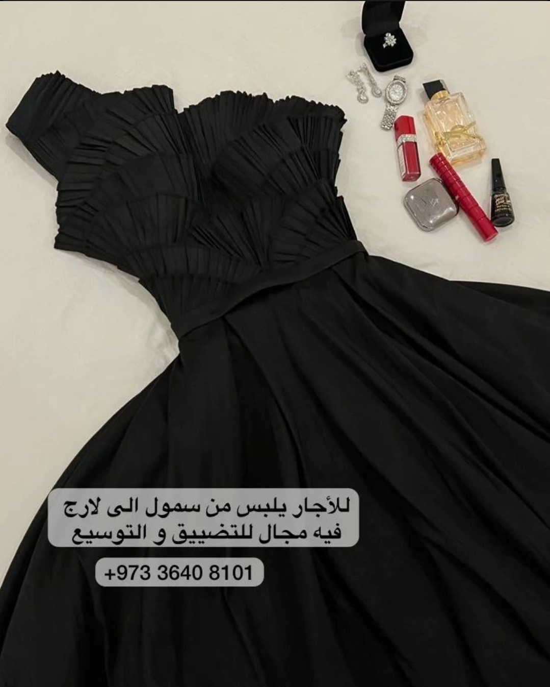 فستان اسود