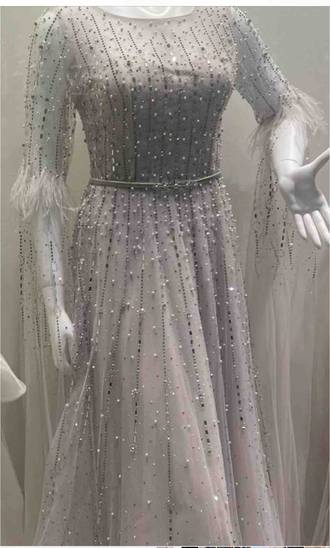 فستان زواج استخدام اربع ساعات