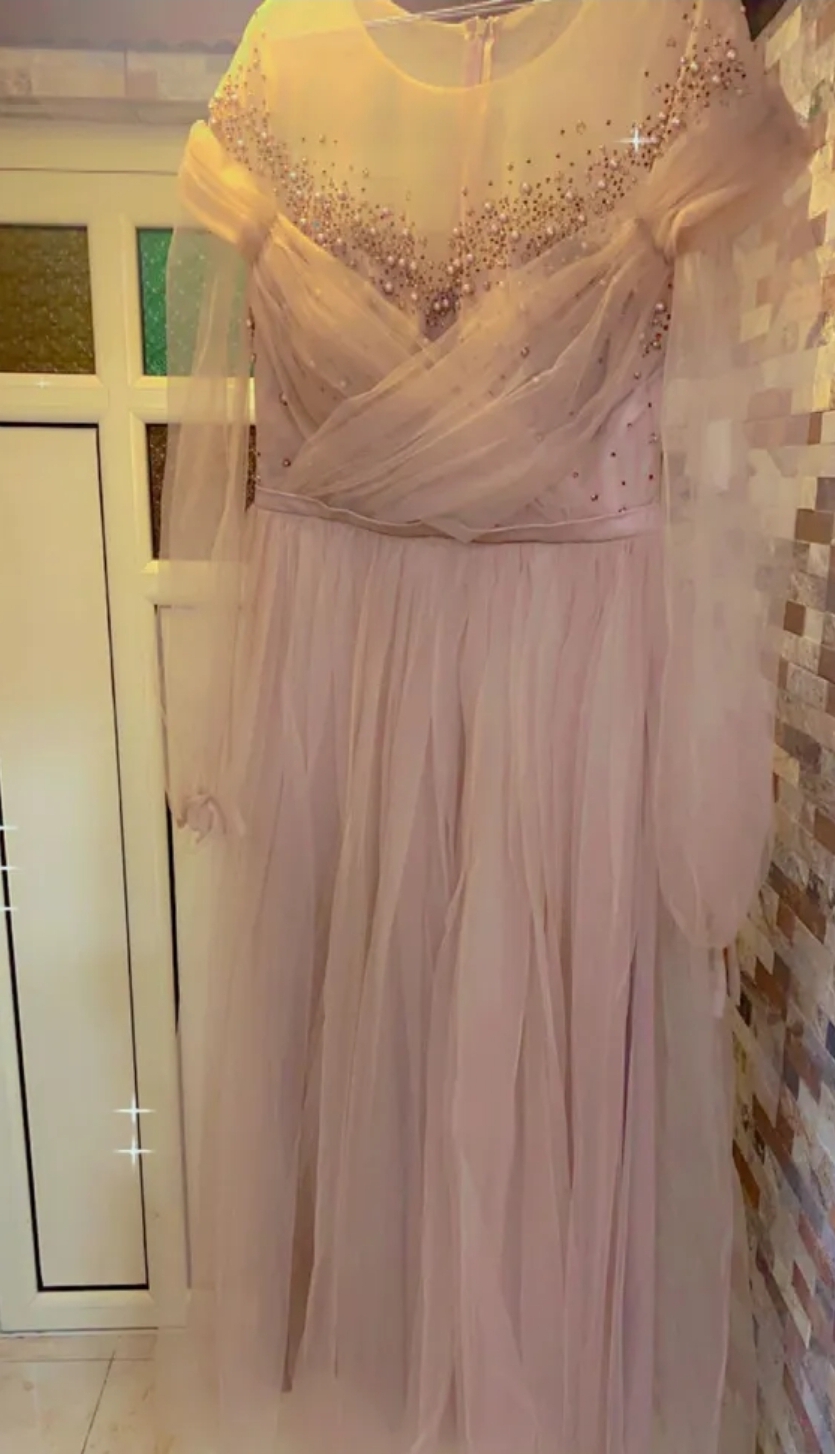 فستان سهره بحالة الجديد