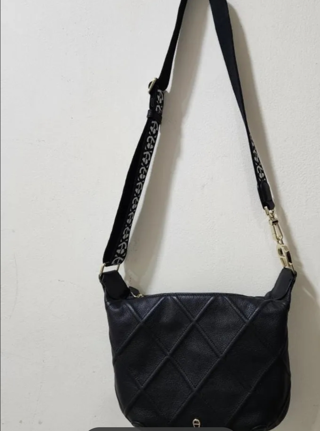 شنطة ايجنر جديدة