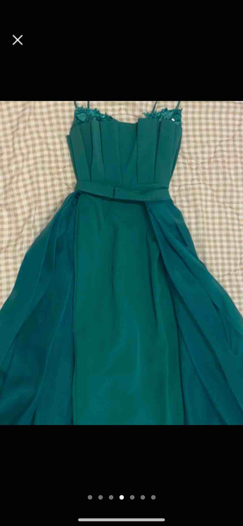 فستان اخضر/تركواز لبسه اولى