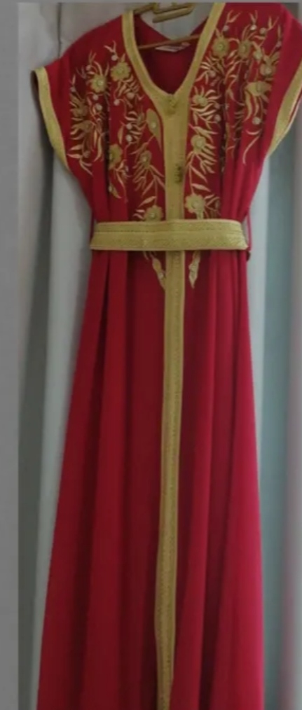 فستان عقد القران للبيع