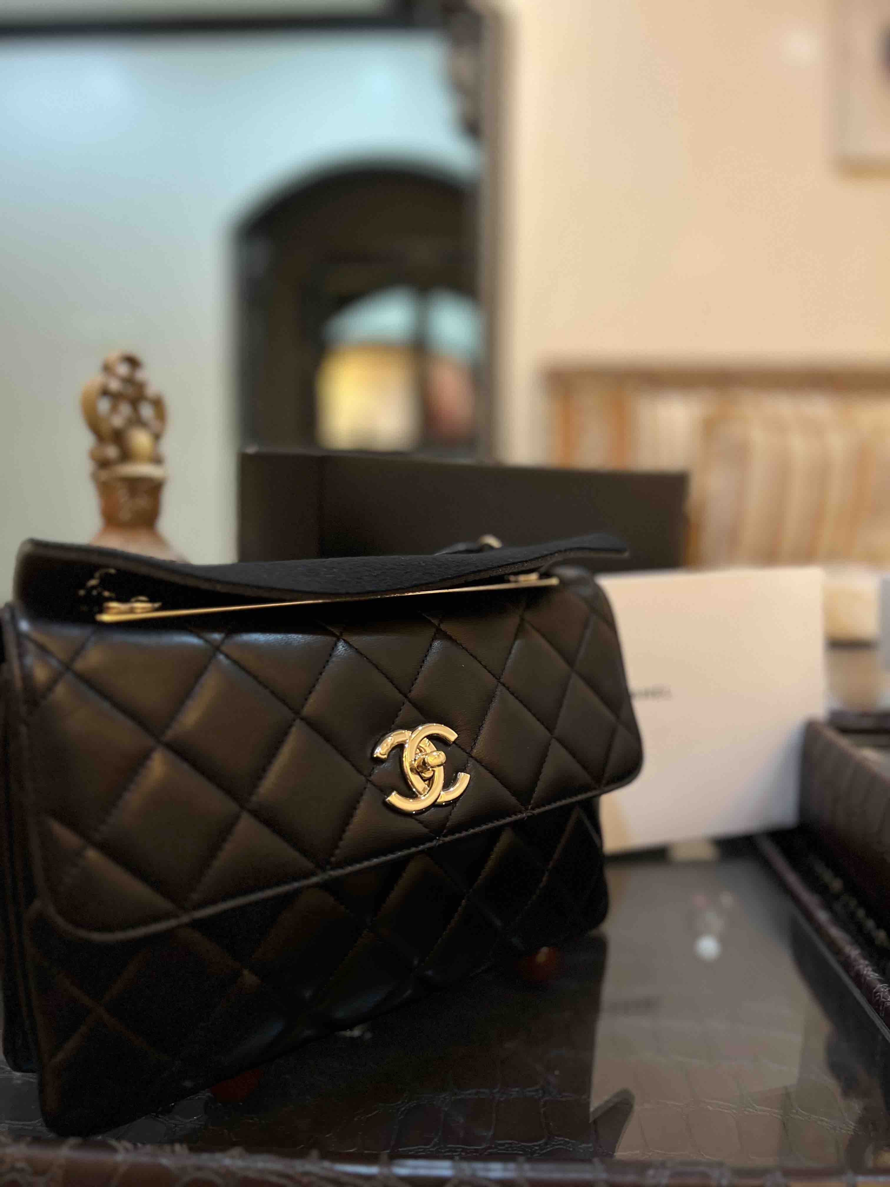 شنطة شانيل اصليه